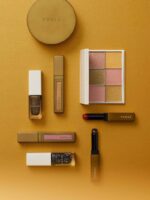 THREE(スリー)クリスマスコフレ2023予約日いつ?予約方法や販売サイト一覧